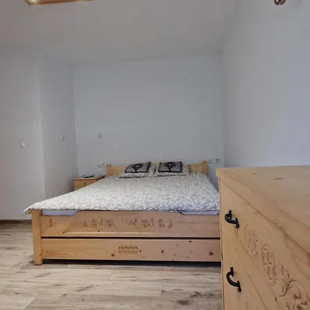 Tatra Z Widokiem Na Gory Kościelisko