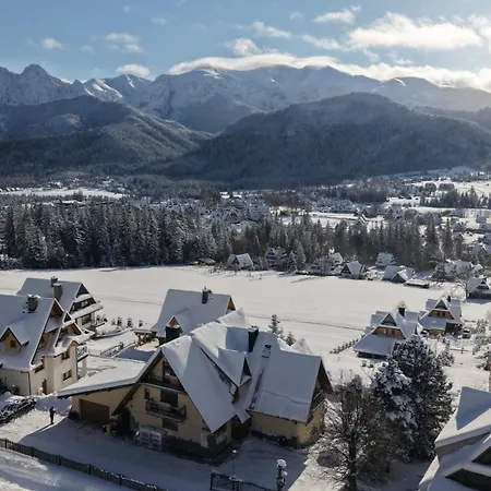 Tatra Z Widokiem Na Gory Kościelisko